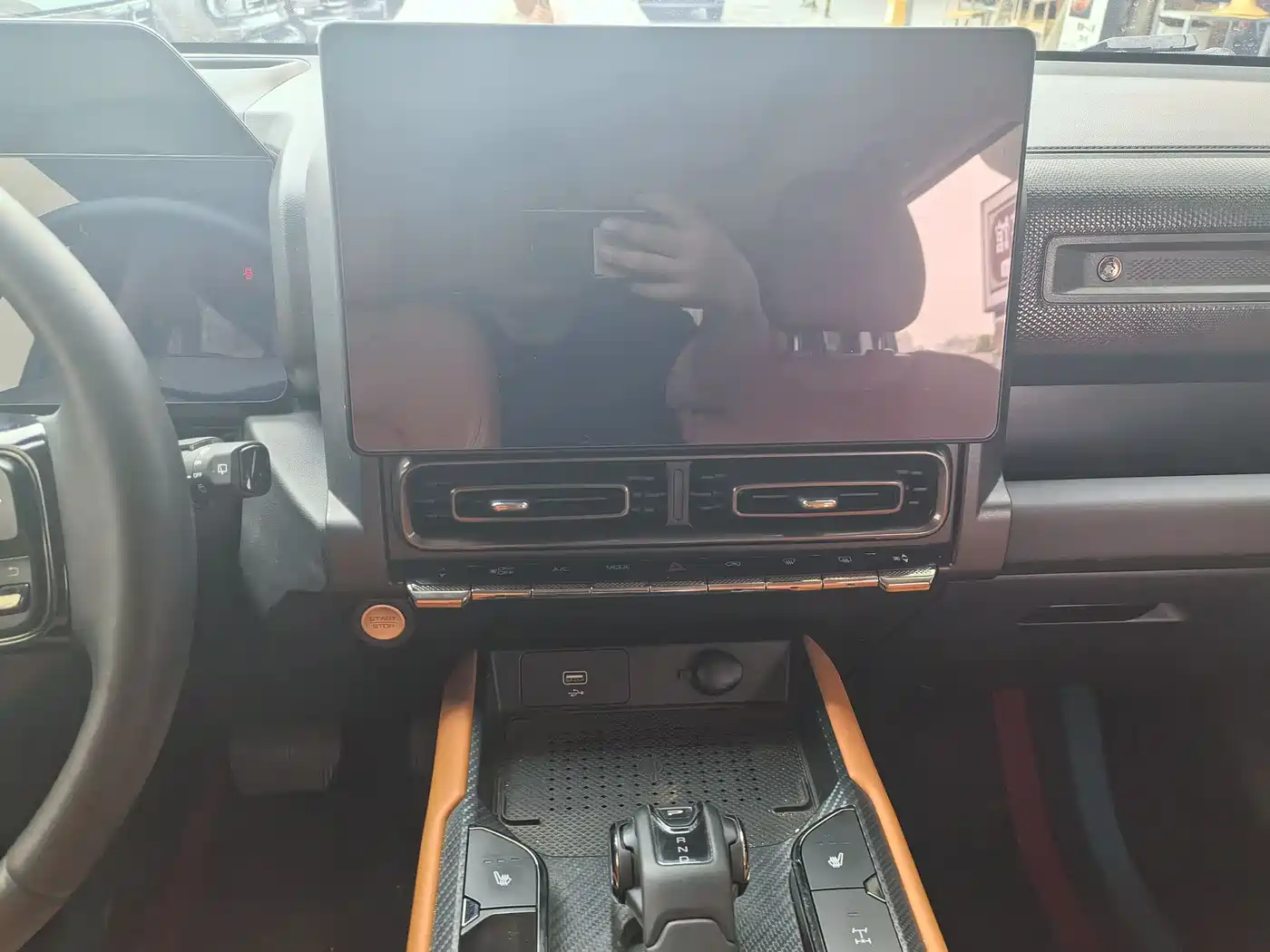 Haval Meng Long NEV 2024 Hi4 145 Cross-country Edition фото 12