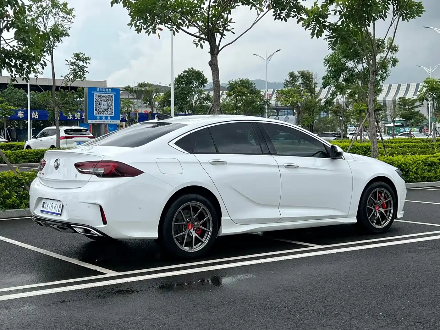 Buick Regal 2017 GS 28T Luxury Type фото 4