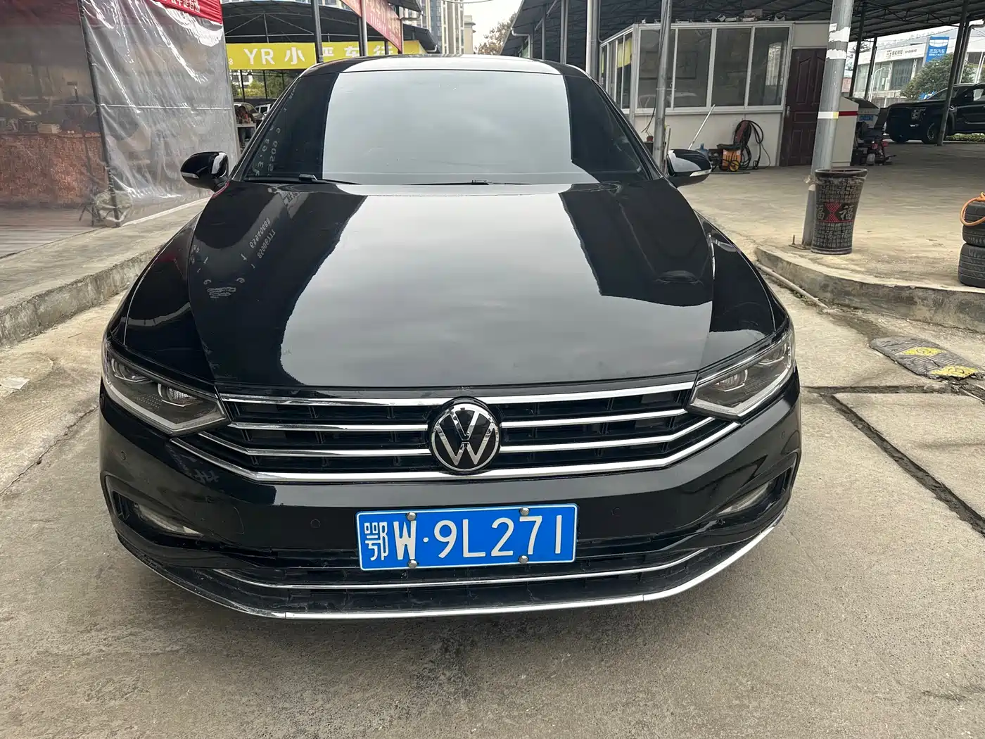 Volkswagen Magotan 2021 330TSI DSG 30th Anniversary Edition фото 2