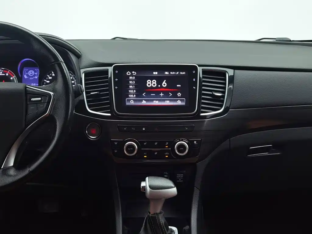 Isuzu mu-X Ranger 2018 2018 1.9T Diesel Auto 2WD Premium Edition 7-seater