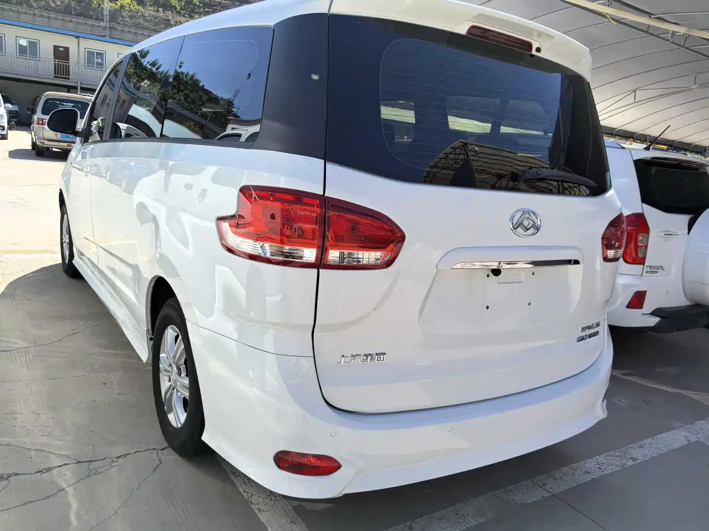 SAIC Maxus Maxus G10 2021 2.0T Automatic Elite Edition Gasoline 7-Seater фото 4