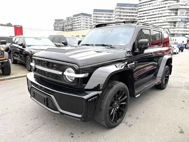 Crossboundary Auto Co-created Tank 300 2023 2.0T Cyber Knight