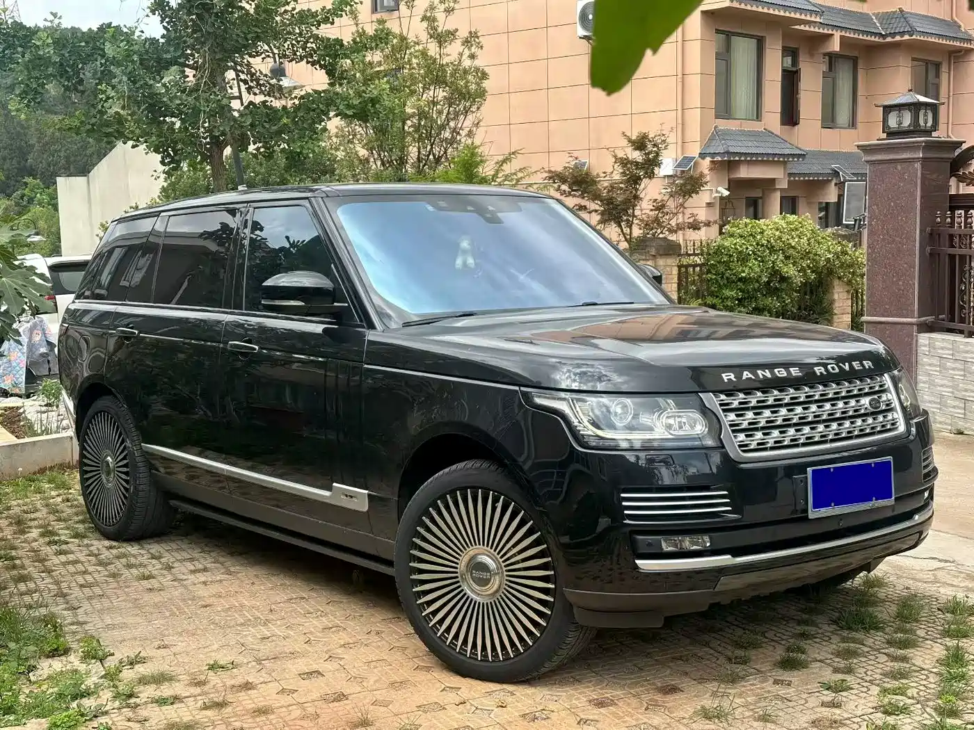 Land Rover Range Rover 2017 5.0 SC V8 Summit Autobiography LWB фото 3