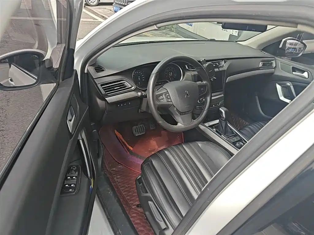 Peugeot 408 2019 360THP Auto Luxury Edition China VI фото 16