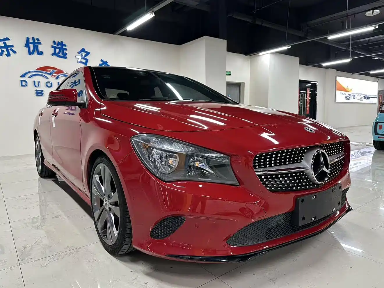 Mercedes-Benz CLA (Import) 2018 CLA 200 Dynamic Edition фото 3