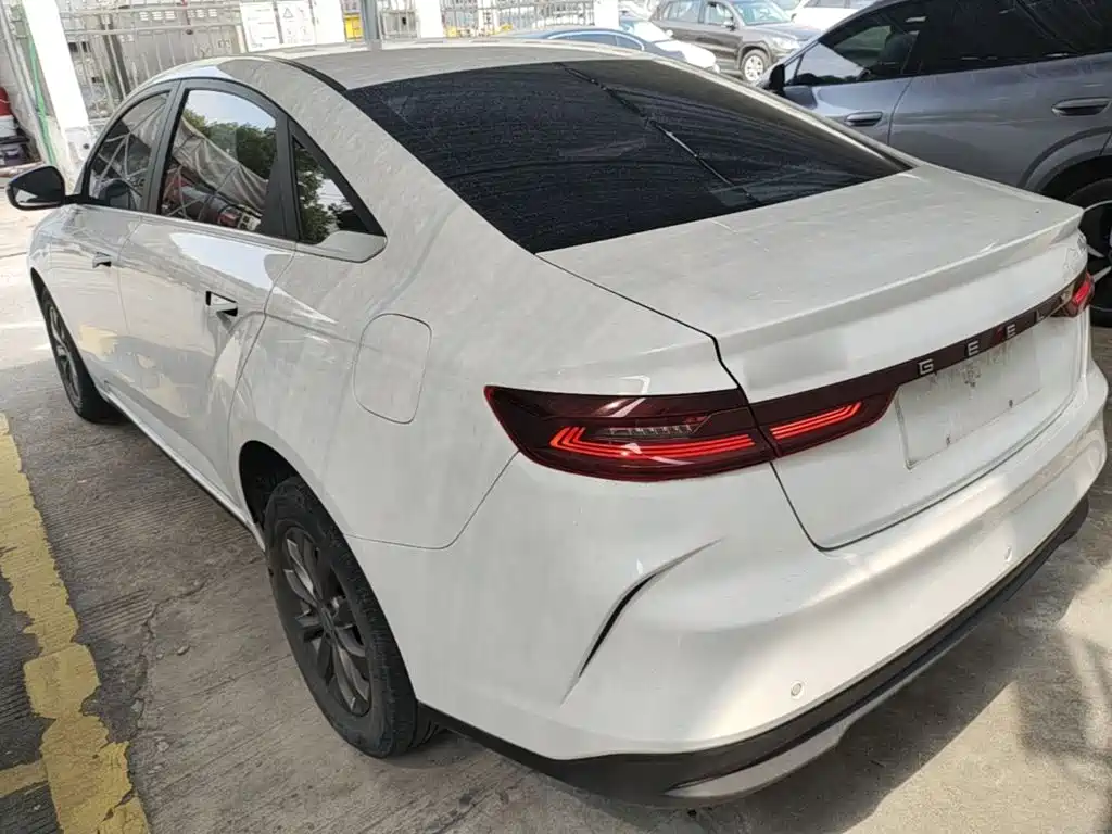 Geely Geometry G6 2023 2024 410KM Luxury