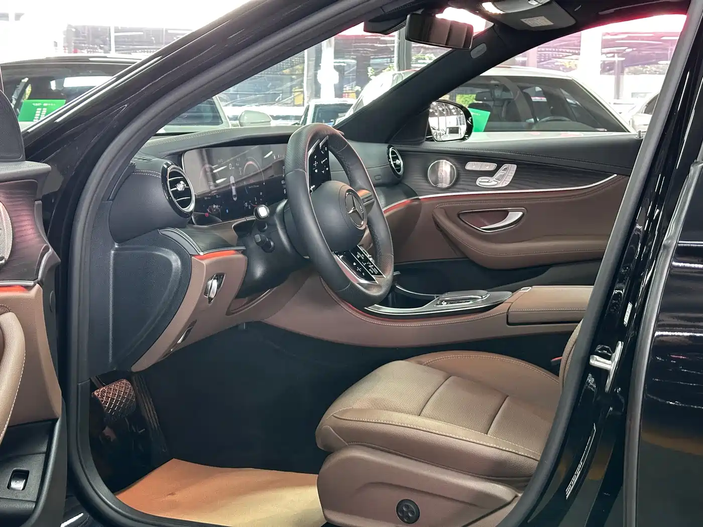 Mercedes-Benz E-Class 2023 E 300 L Sport Luxury фото 3