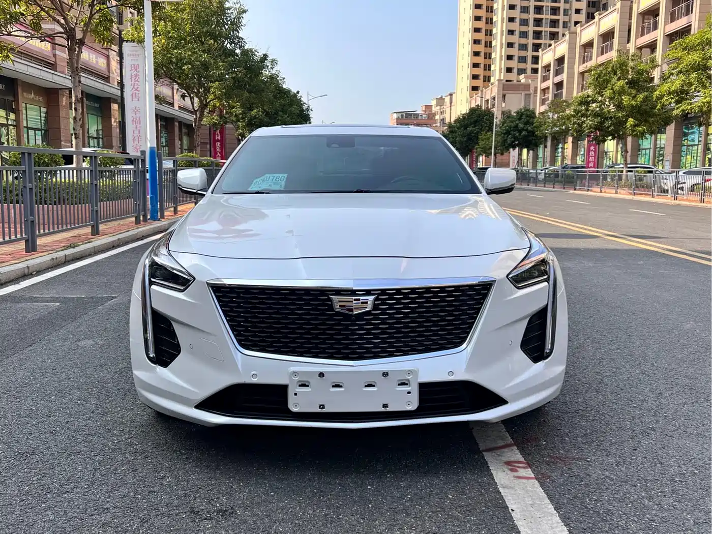CADILLAC CT6