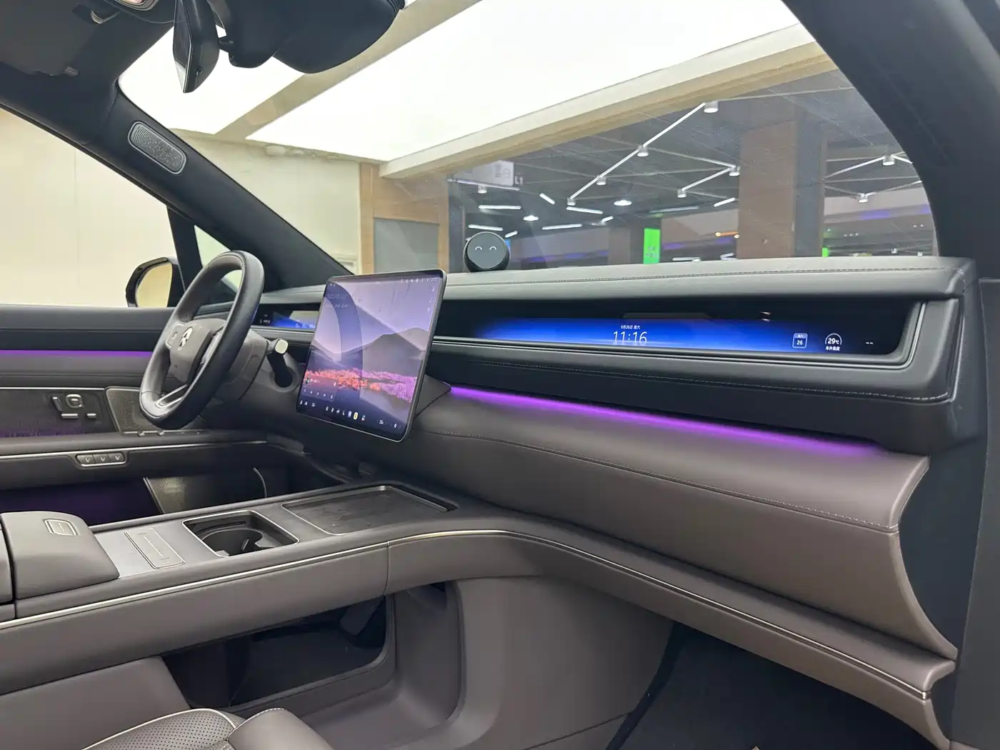 NIO ES8 2025 2025 Model 6-Seat Executive Luxury Edition