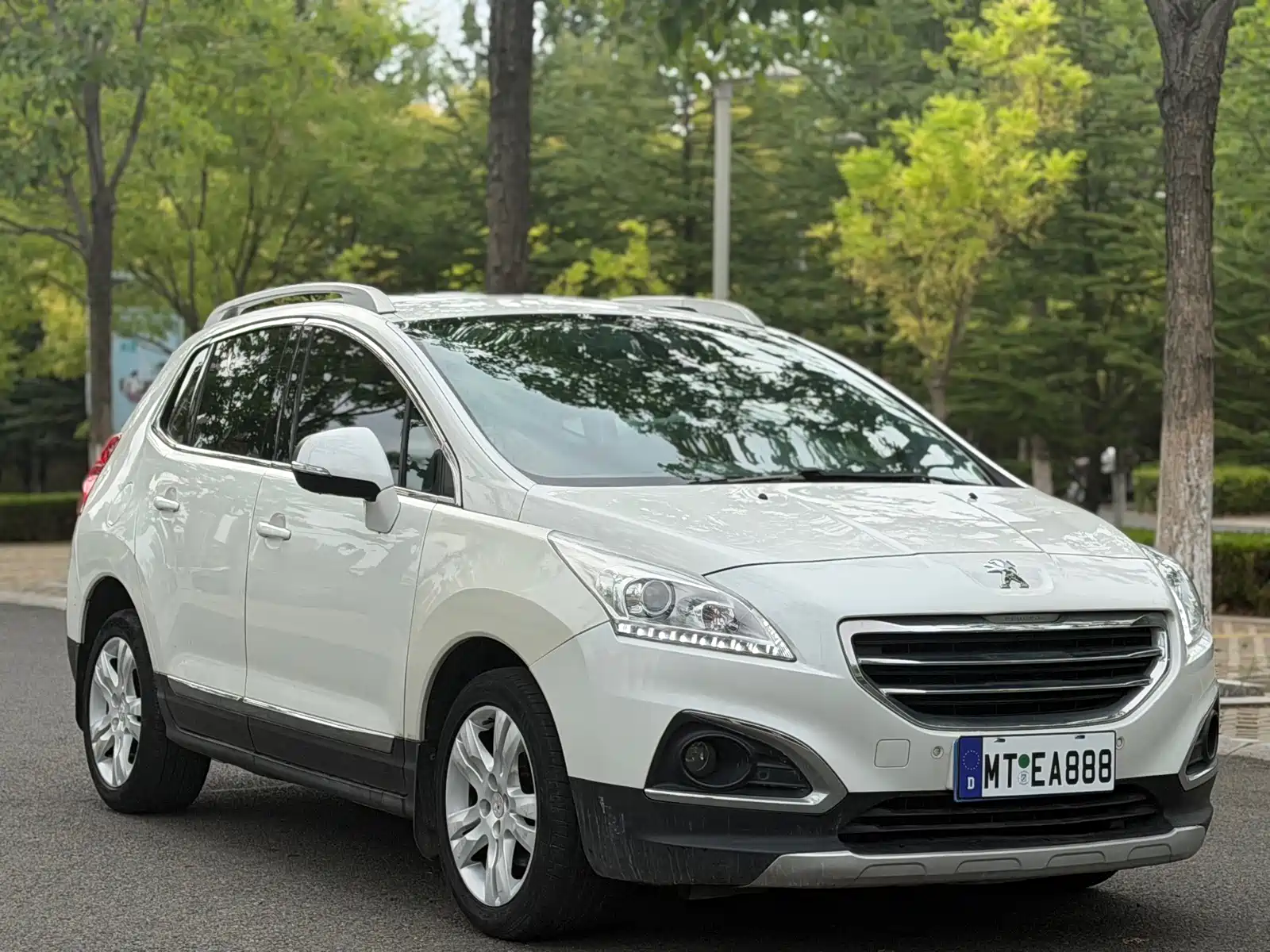 Фото 3 - Peugeot 3008