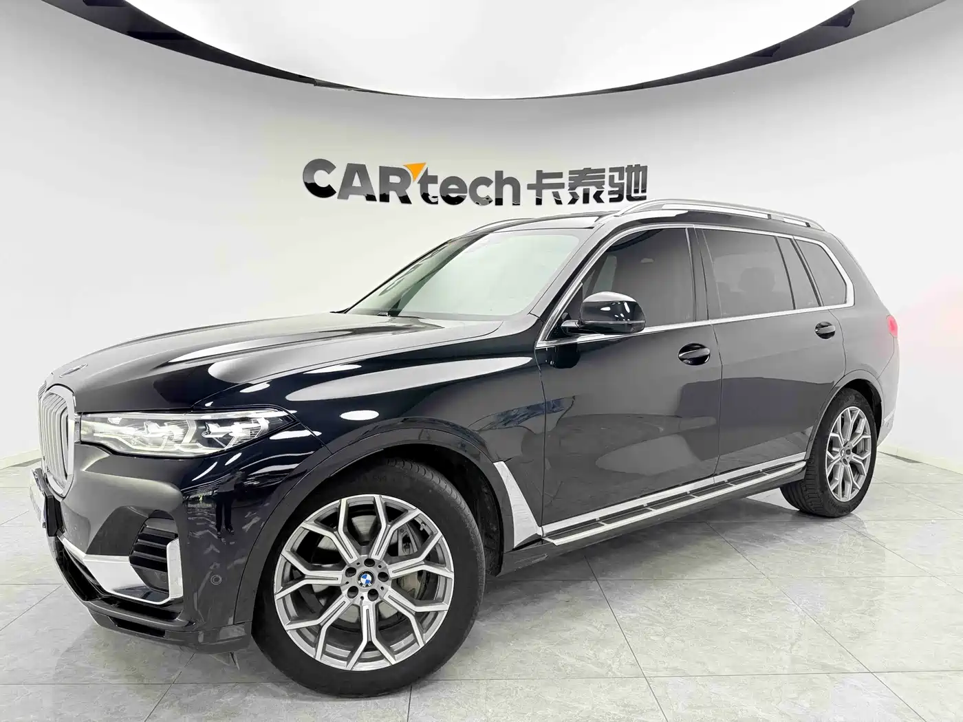 Фото 1 - BMW X7