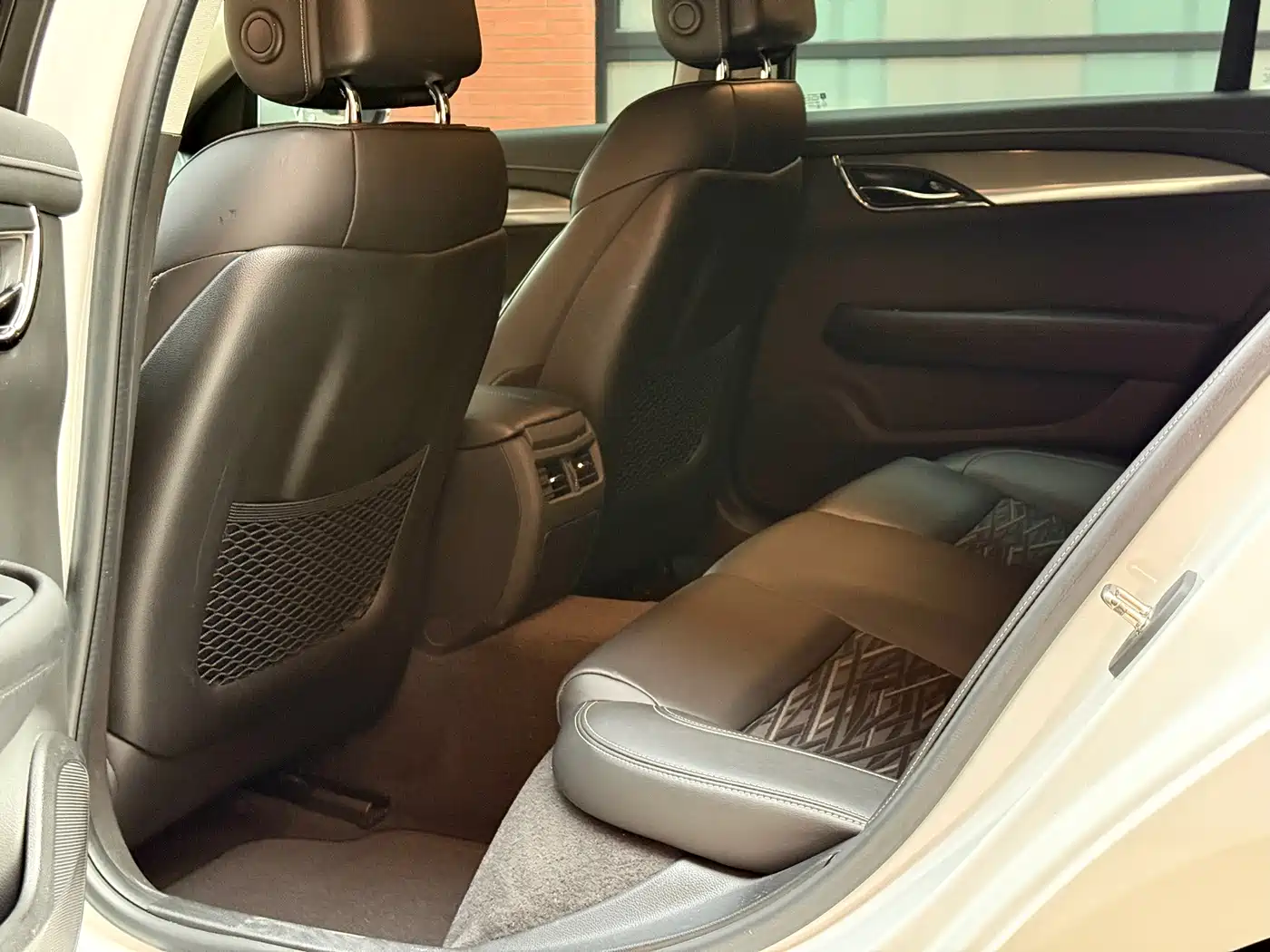 Cadillac ATS-L 2017 28T Technology фото 9
