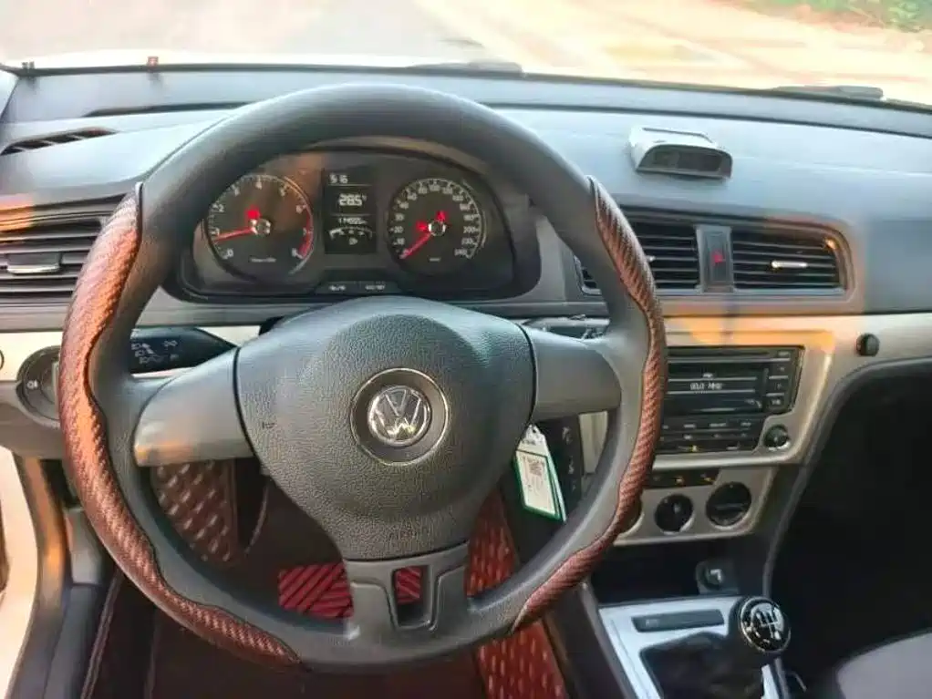 Фото 8 - Volkswagen Lavida Tour