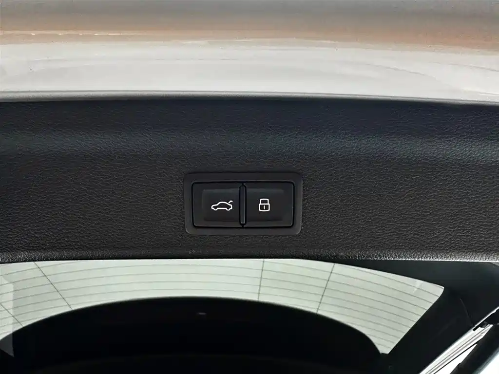 Audi Q3 2022 35 TFSI Fashion Elegance фото 18