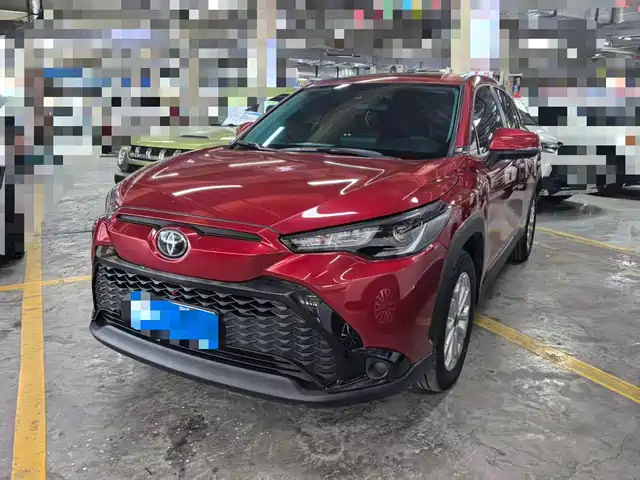 Toyota Frontlander 2.0L CVT, Лидер