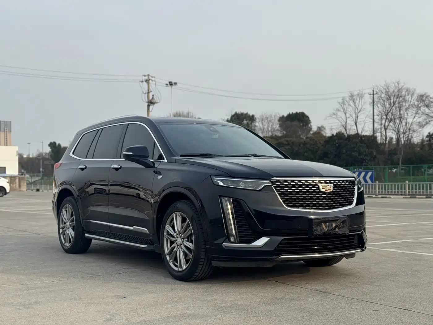 CADILLAC XT6