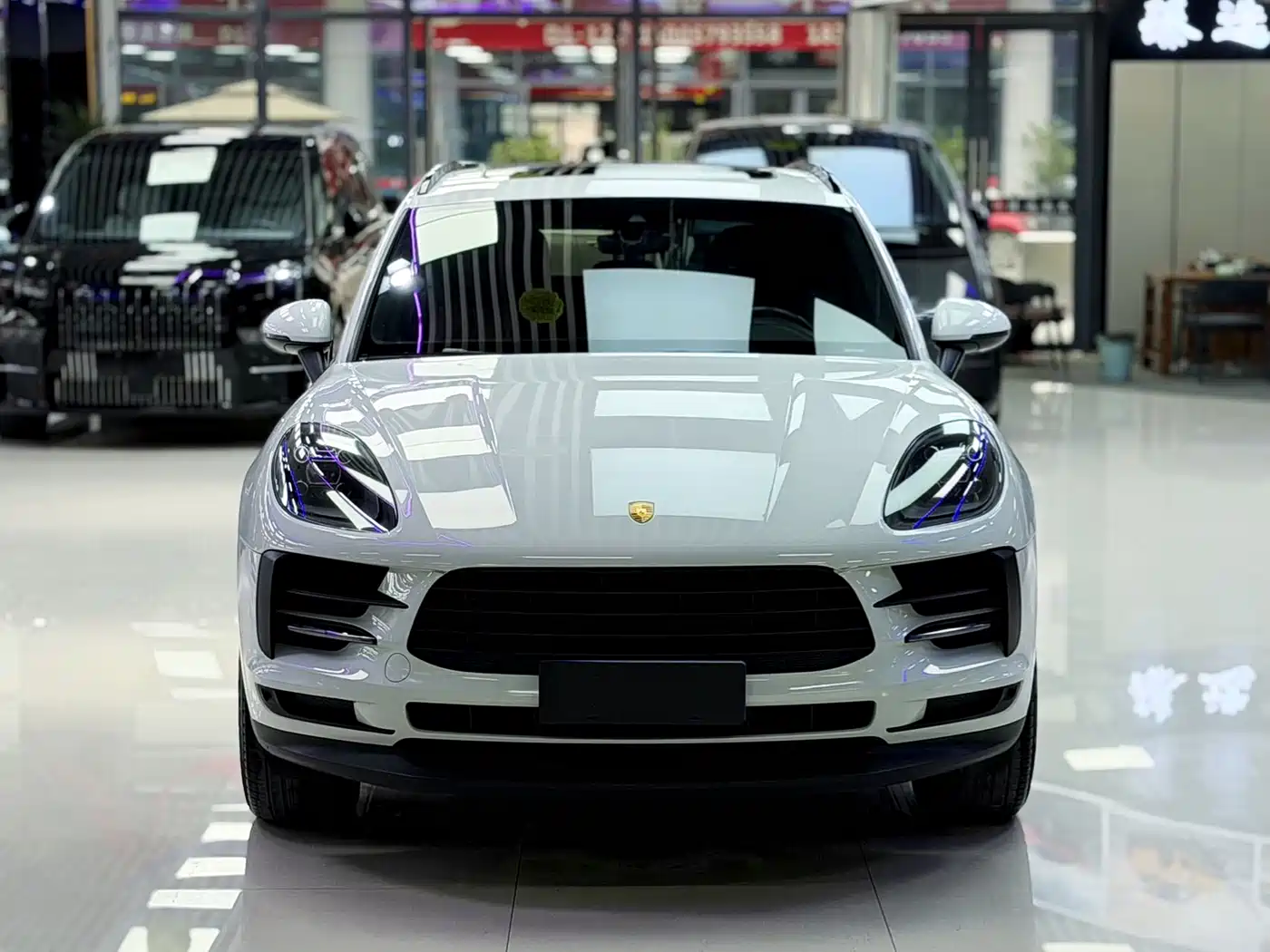 Porsche Macan 2021 Macan 2.0T фото 2