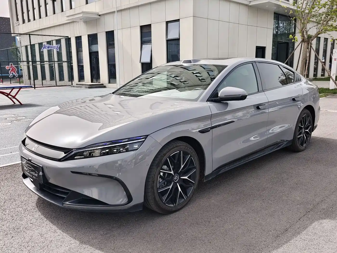 BYD Han 2025 DM-i Smart Driving Edition 125KM LiDAR Flagship