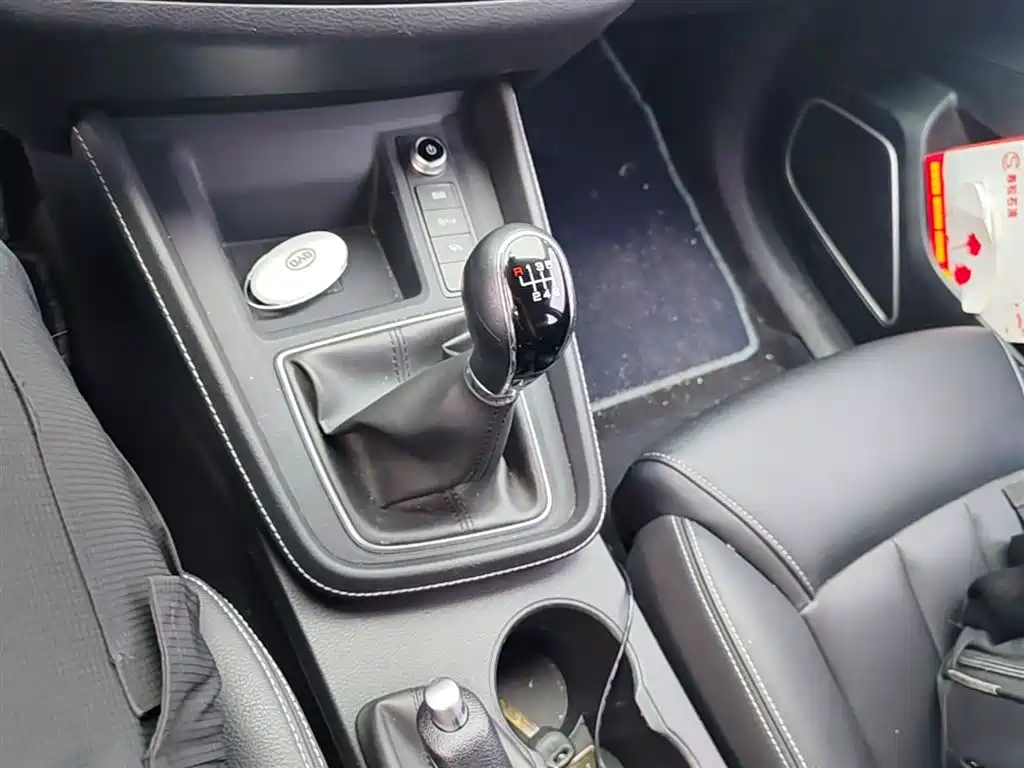 BYD Song MAX 2019 1.5T Manual Smart Connected Sunroof 6-seater China VI фото 10