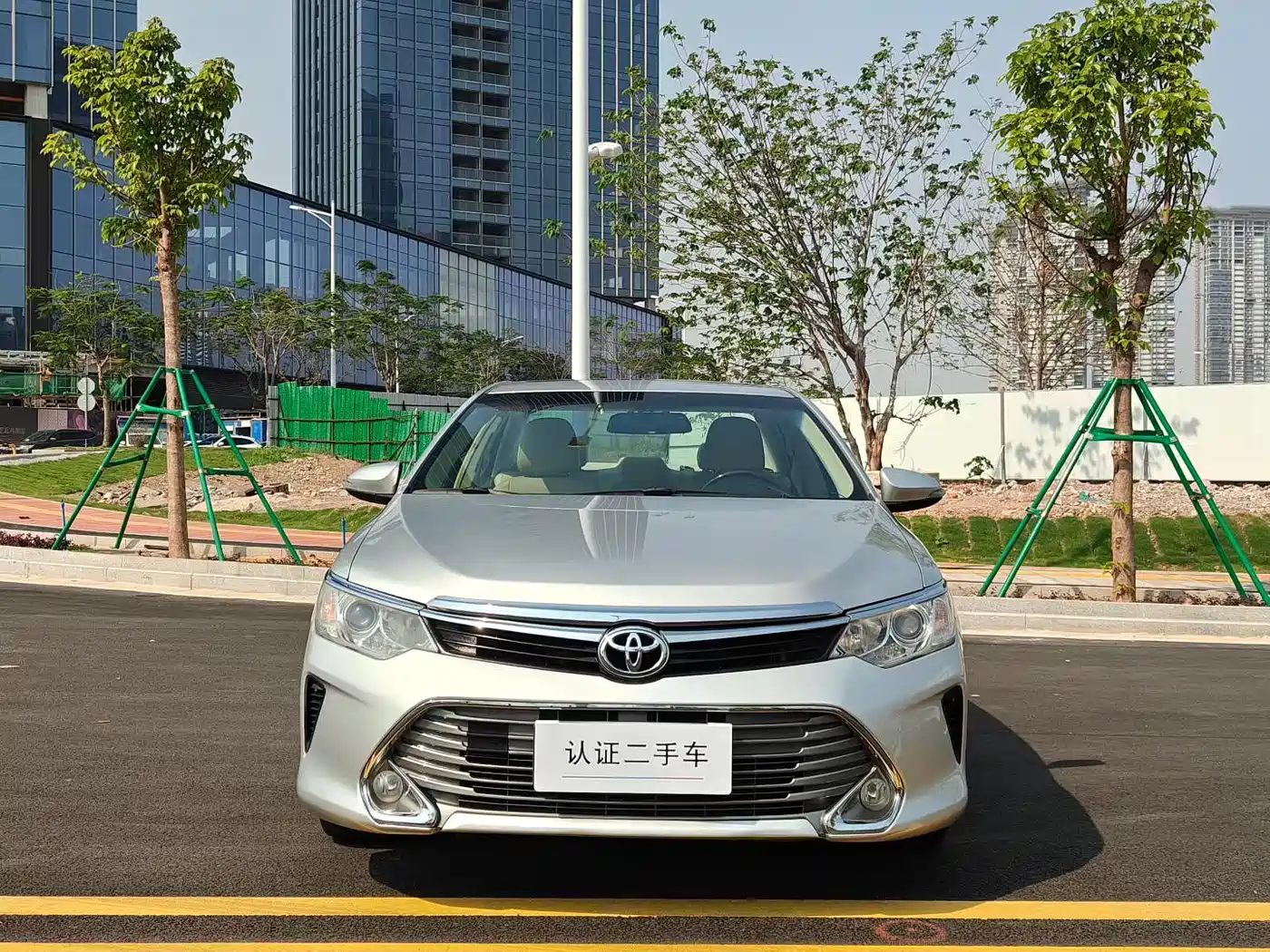 Toyota Camry 2015 2.0G Leading Edition фото 2