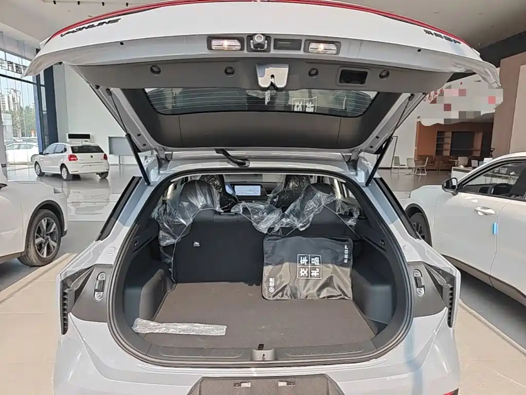 Venucia DaV DD-i 2026 2025 Orca 150km Deluxe Edition
