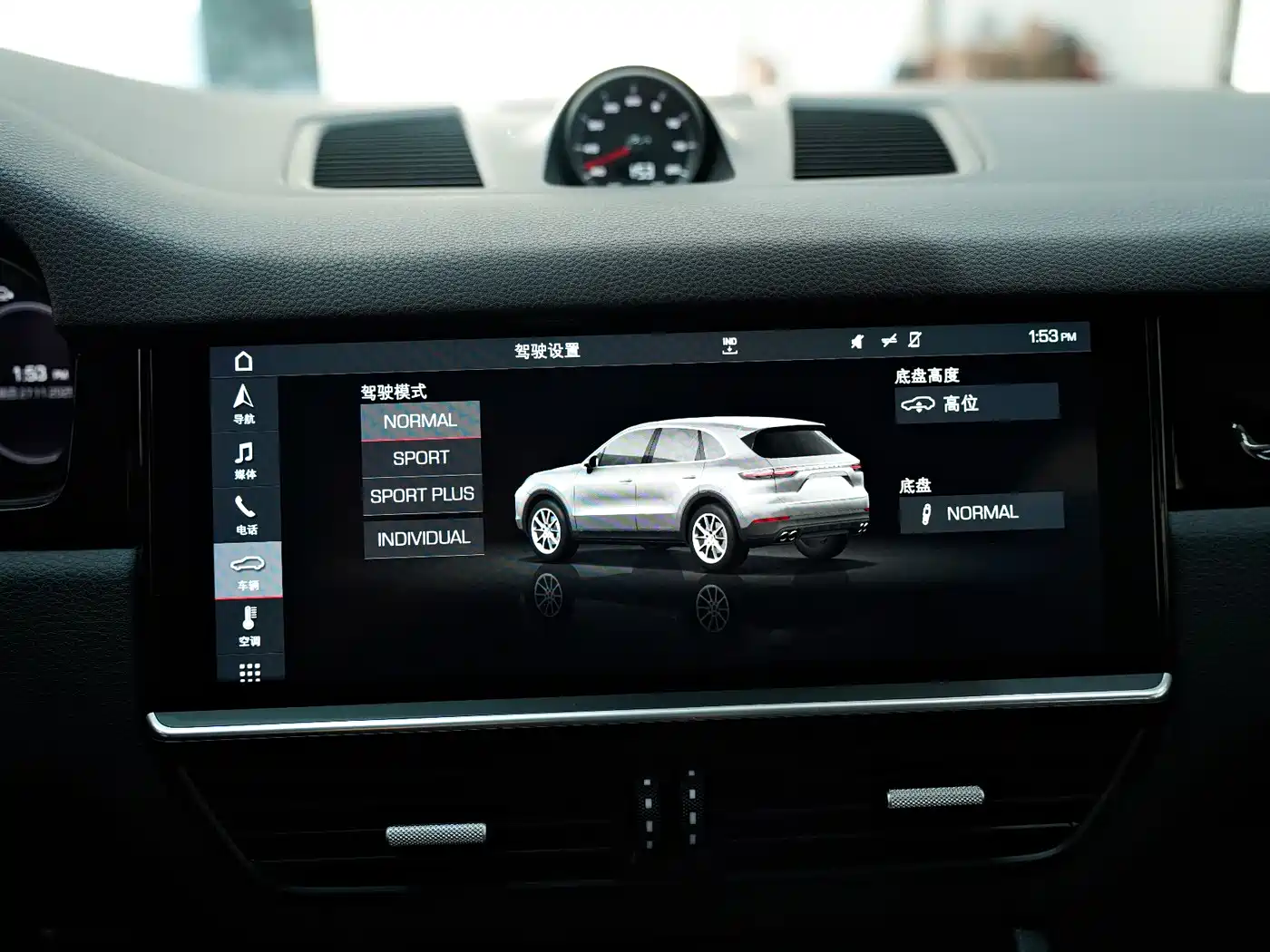 Porsche Cayenne 2018 Cayenne S 2.9T фото 10