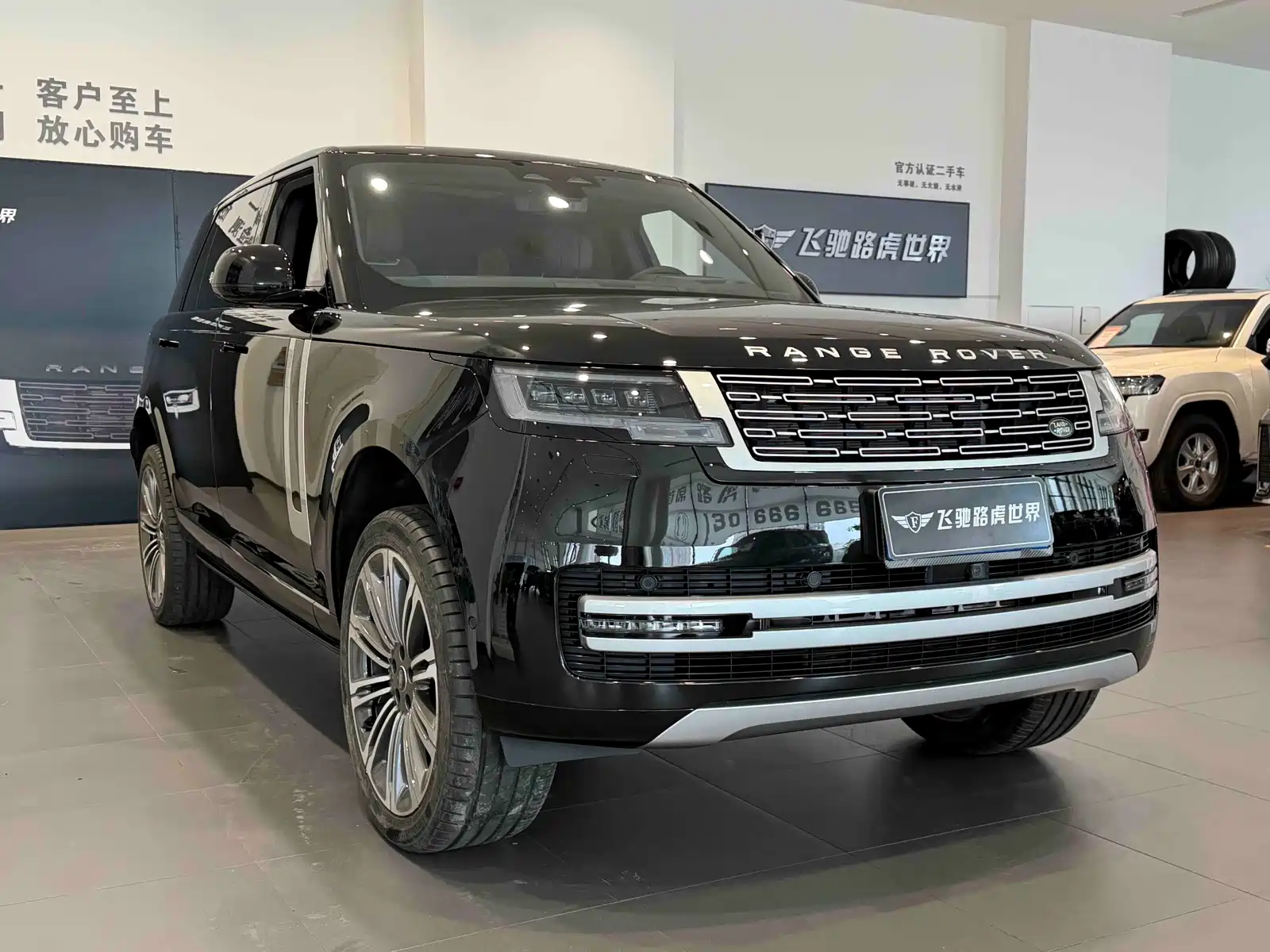 Фото 3 - Land Rover Range Rover