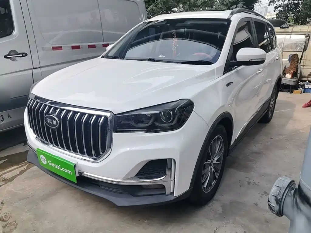 SWM Motor SWM G05 2021 2021 PRO 1.5T Automatic Luxury 7-seater