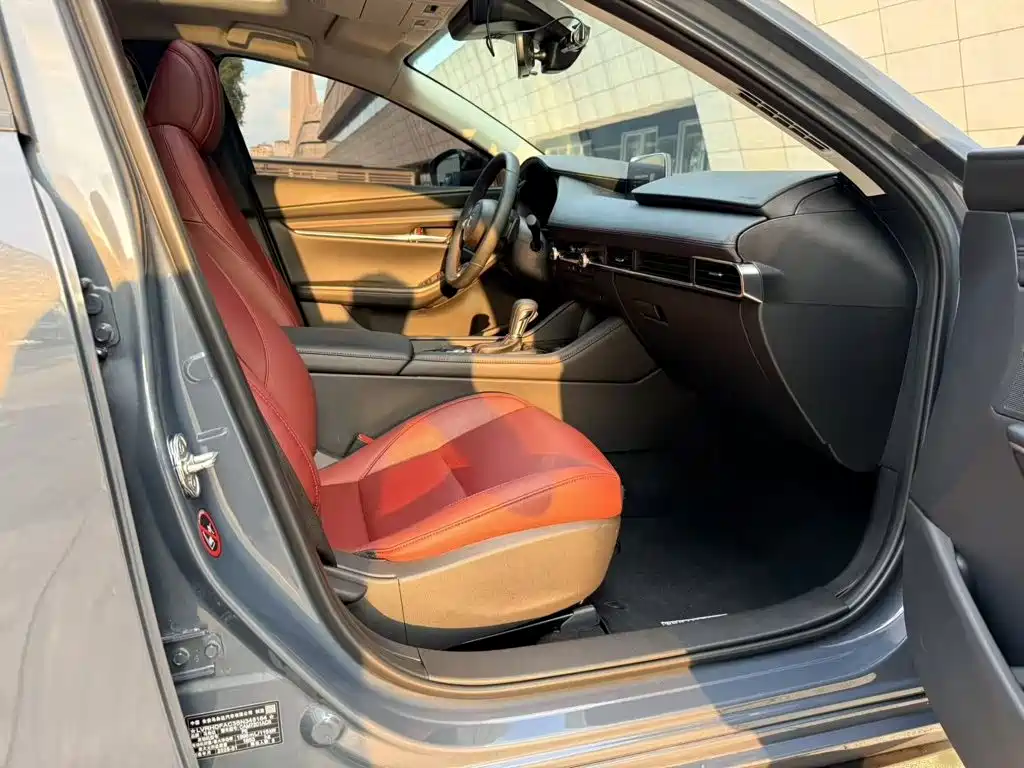 2025 Mazda Mazda 3