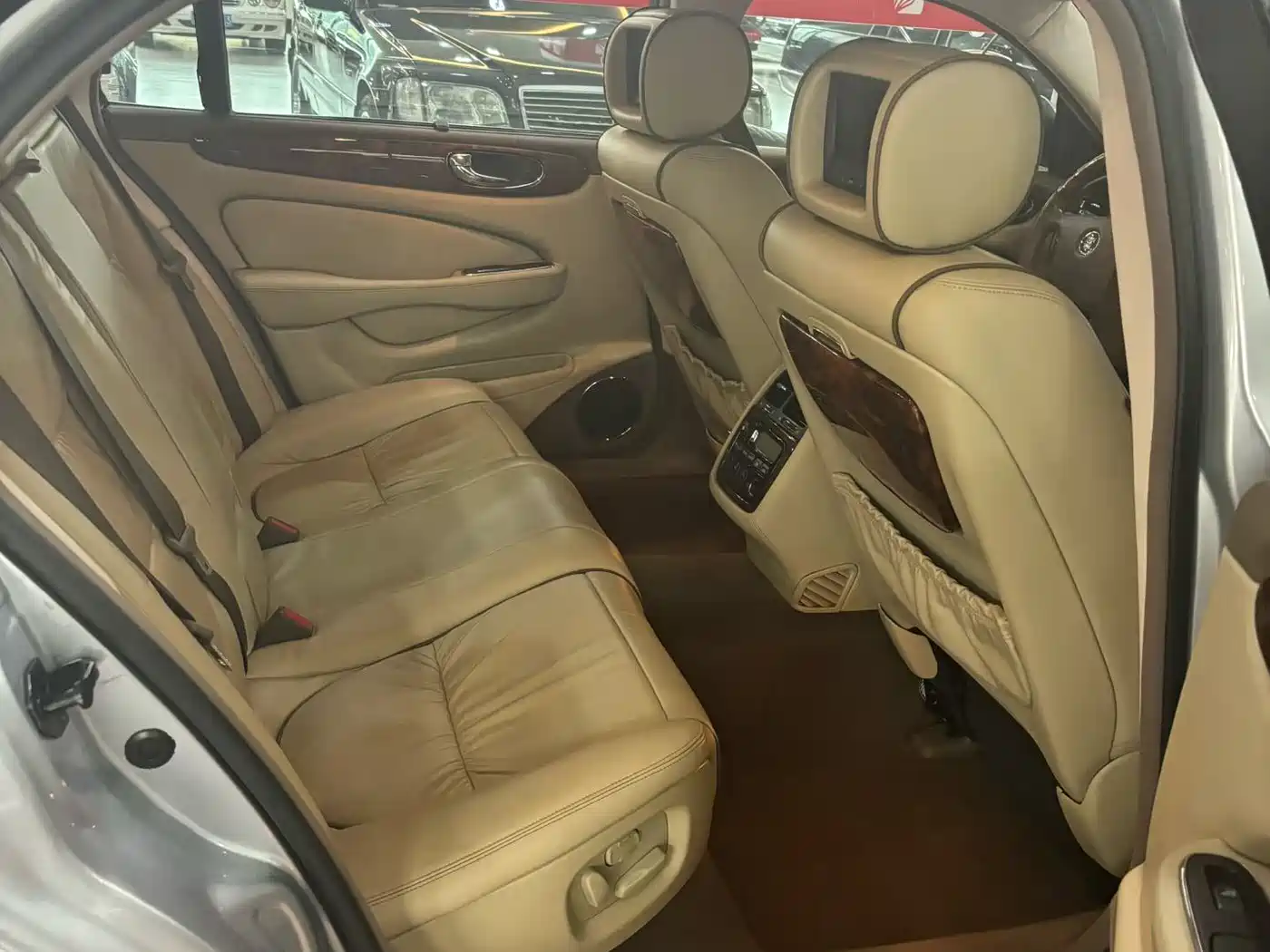 Jaguar XJ 2007 2007 Model XJ6L 3.0 Royal Long Wheelbase