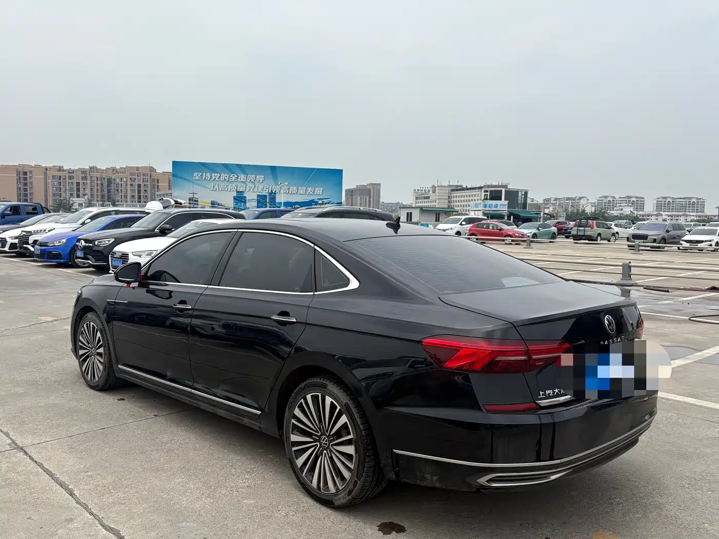 Volkswagen Passat 2021 Model 330TSI Luxury Edition фото 6