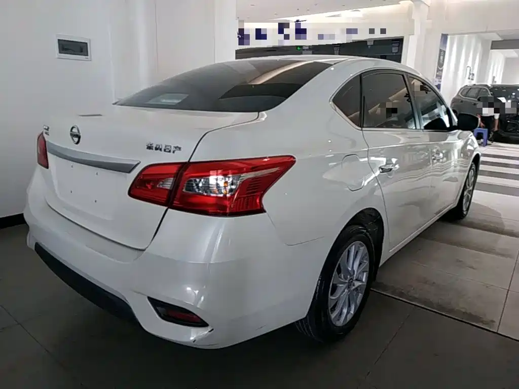 Nissan SYLPHY, миниатюра 5