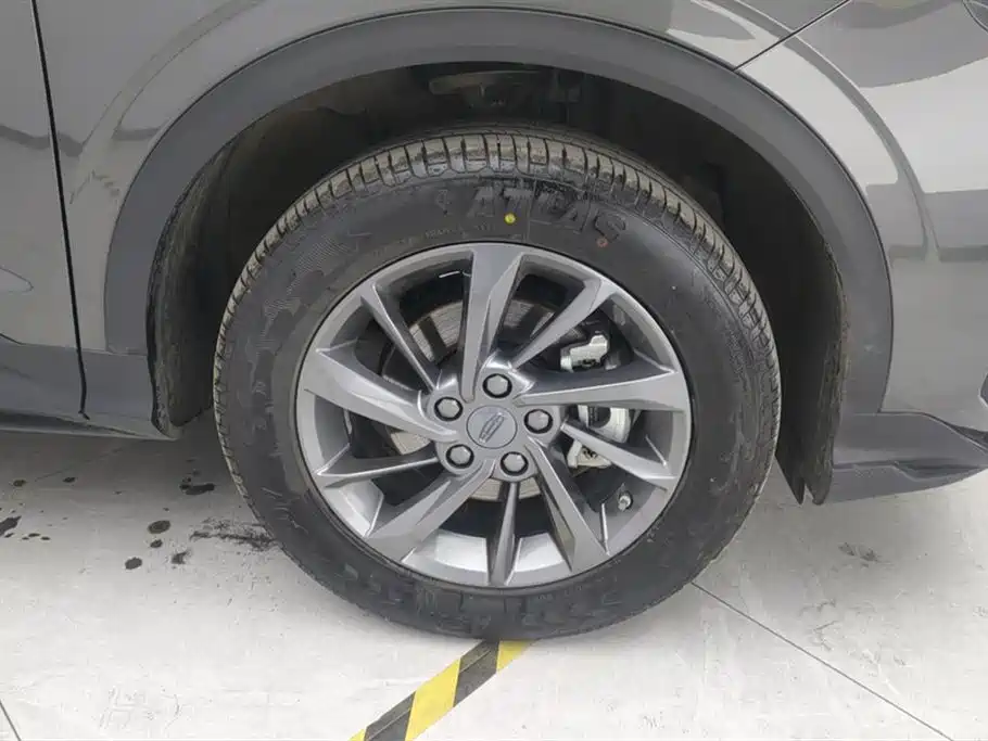 GEELY AUTOMOBILE BINYUE