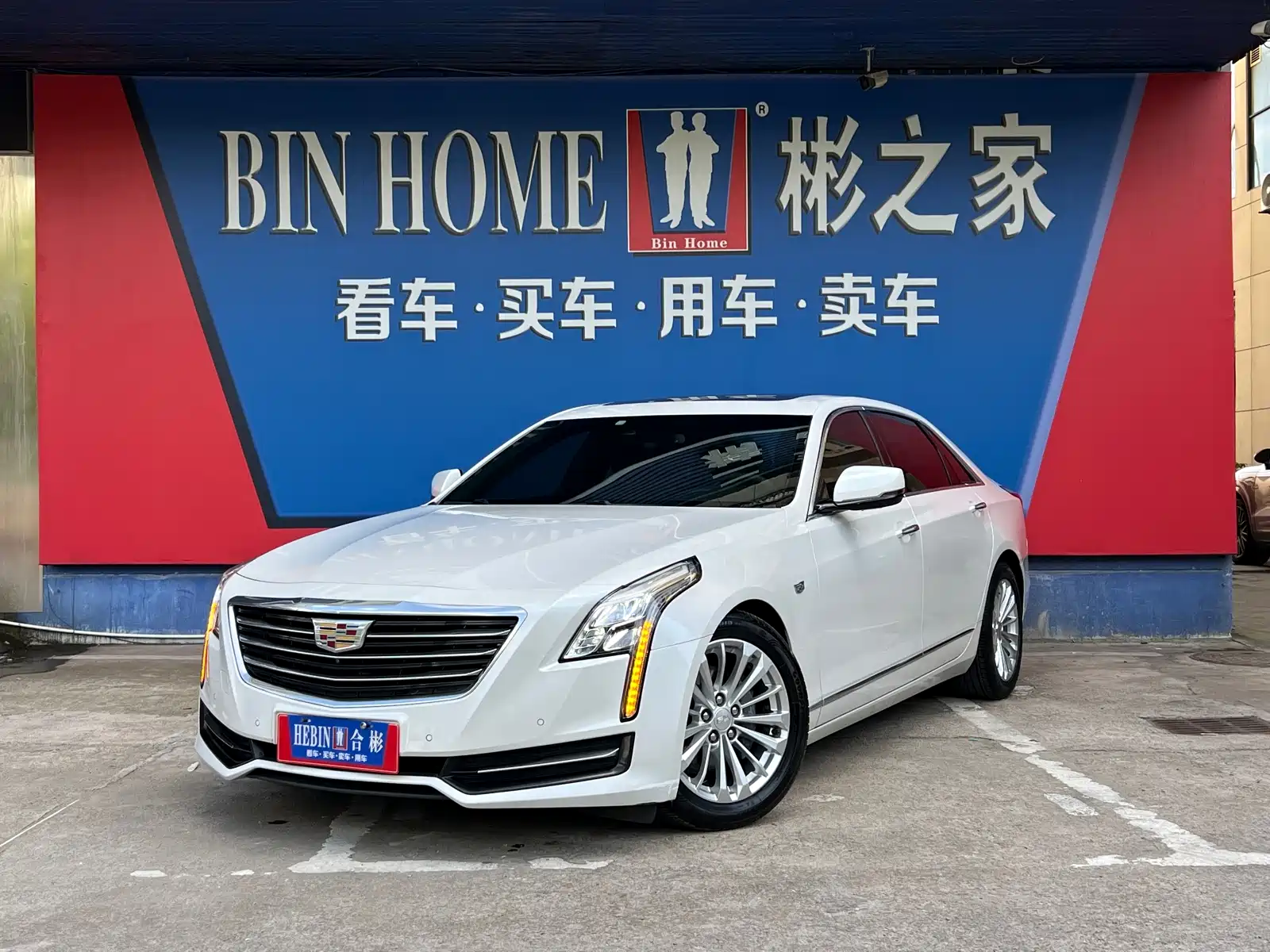 Фото 1 - Cadillac CT6