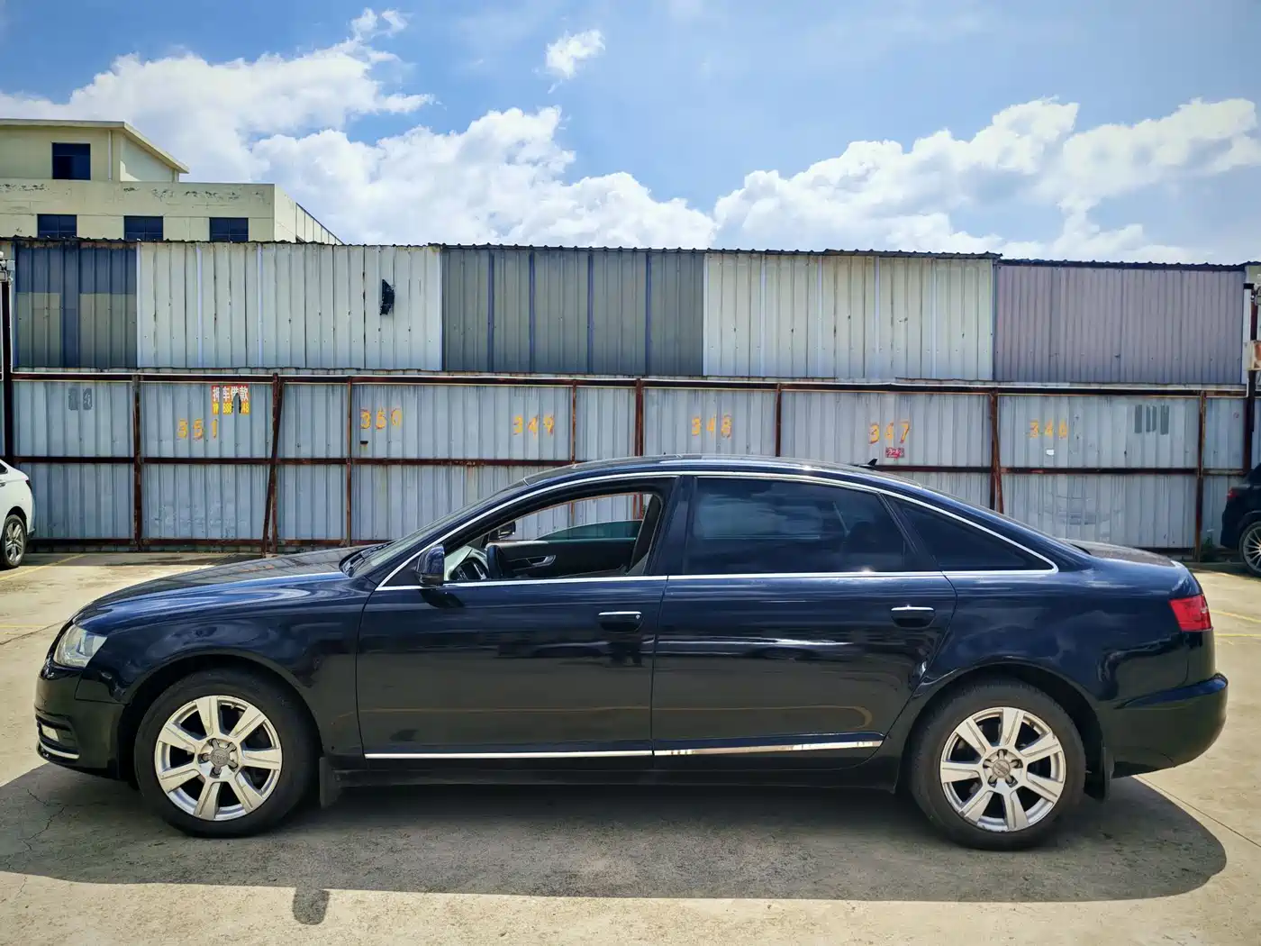 Audi A6L 2010 2.8 FSI Luxury фото 7