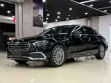 Photo 3 - Mercedes-Benz E-Class