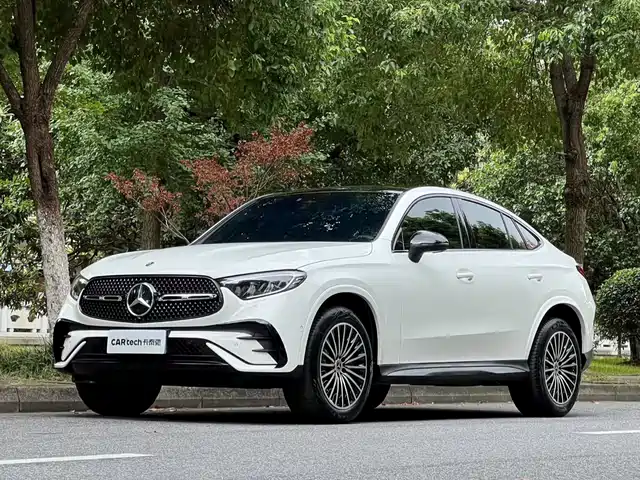 Mercedes-Benz GLC Coupe 2024 GLC 260 4MATIC Coupe SUV — фото 1