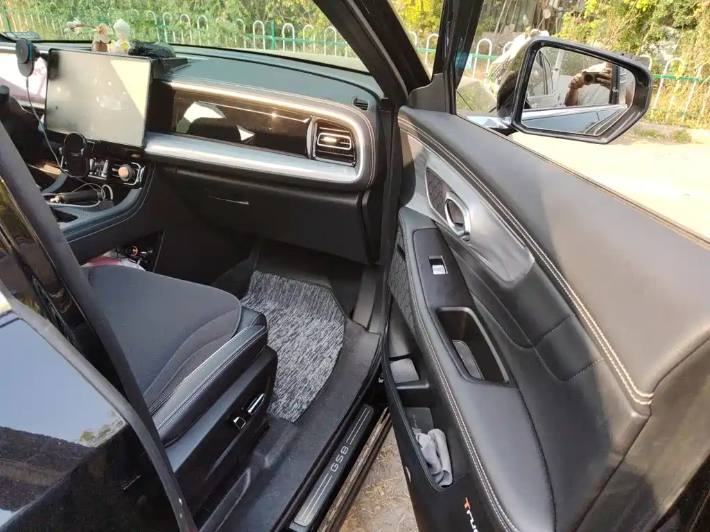 Photo 18 - GAC Trumpchi GS8