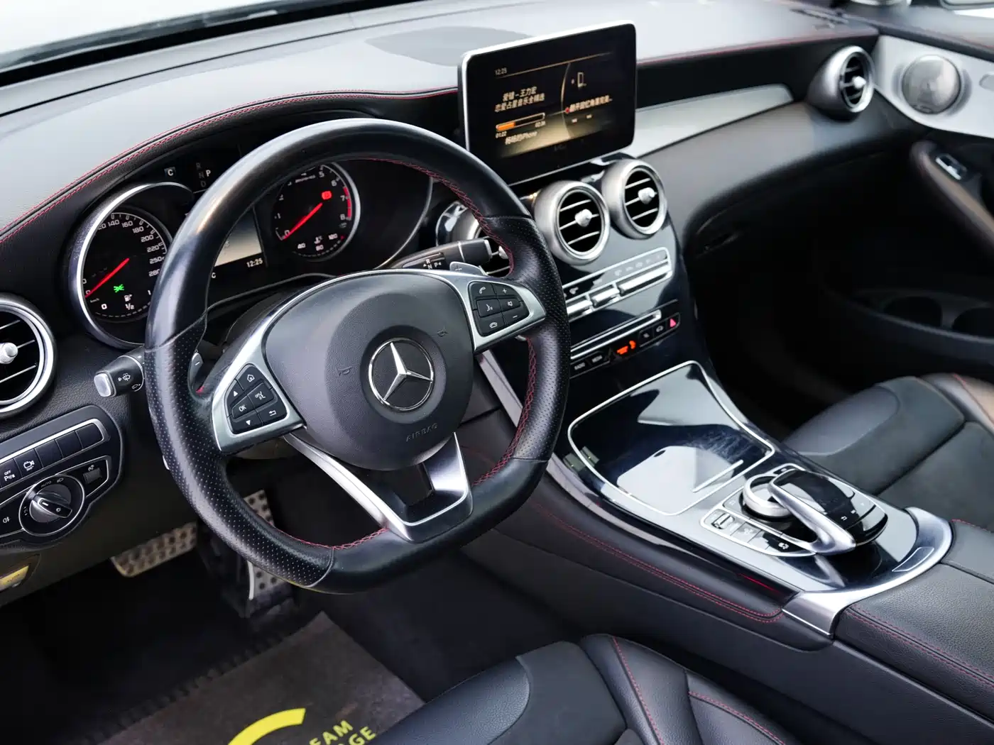 Mercedes-Benz GLC Coupe AMG 2017 AMG GLC 43 4MATIC Coupe SUV фото 8