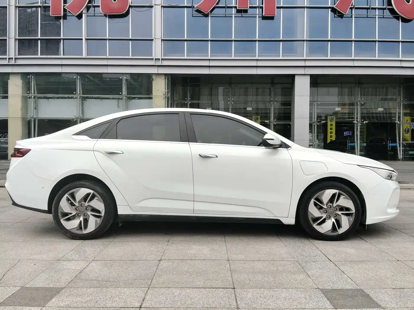 GEELY GEOMETRY A