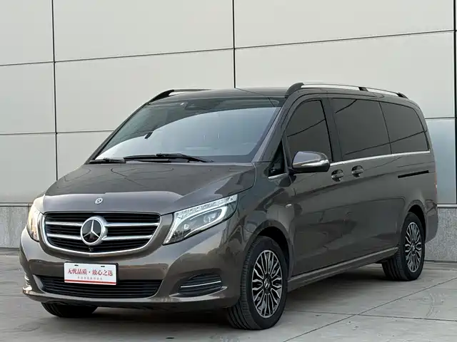 MERCEDES-BENZ V CLASS