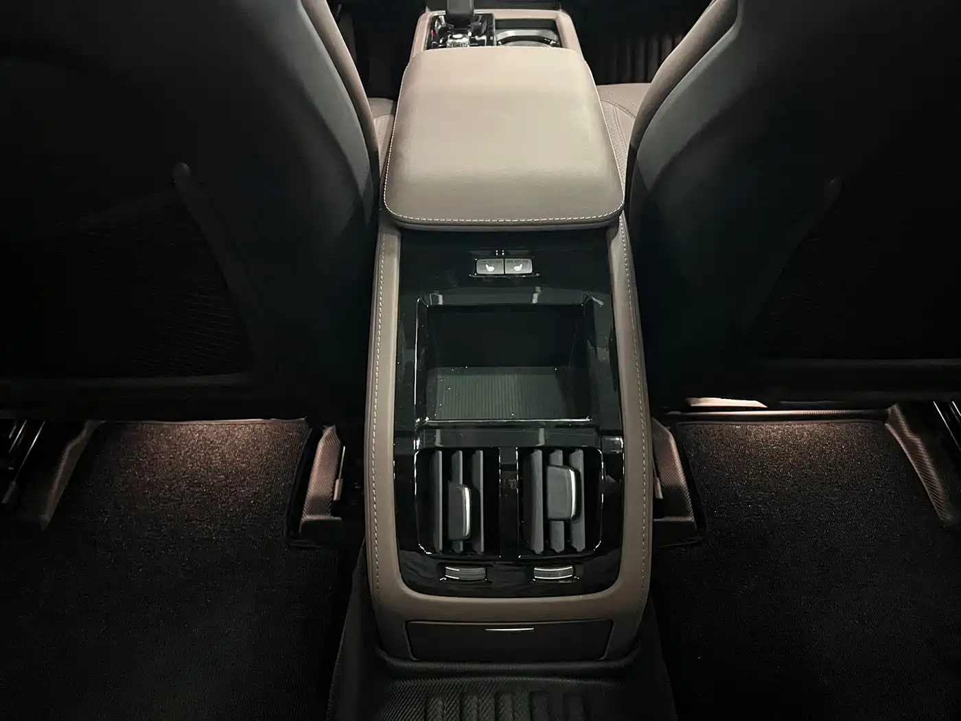 Volvo S90 2026 2026 B5 Zhiyi Luxury Edition