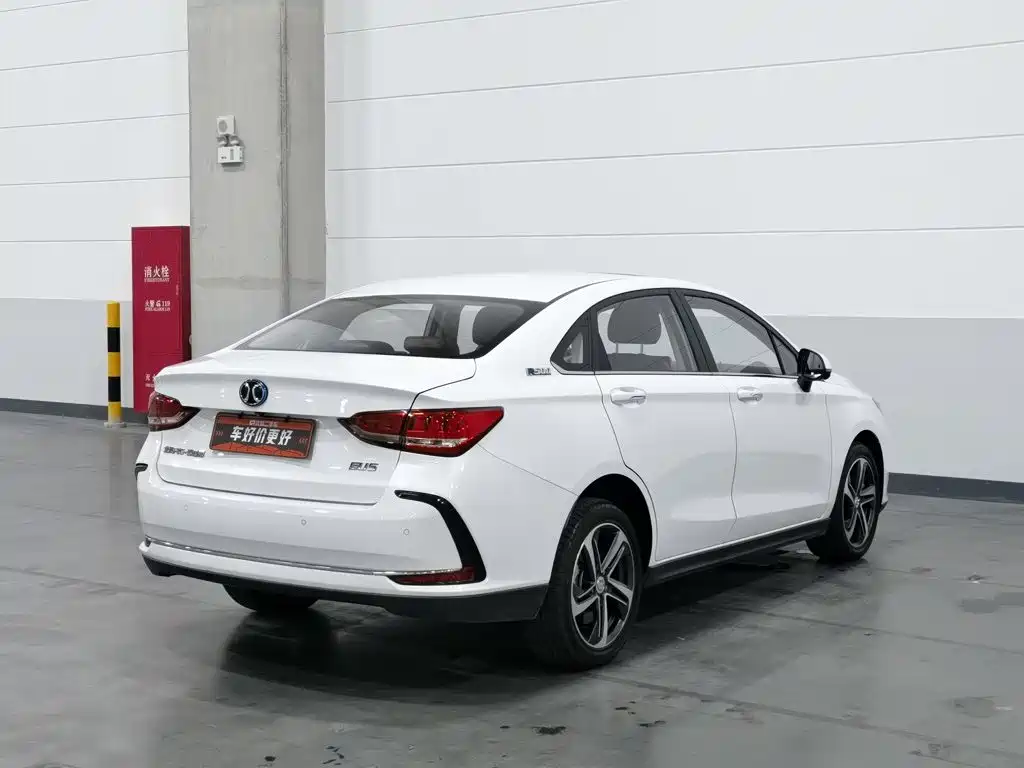 BAIC Beijing EU5 2021 2019 R500 Smart Wind Edition