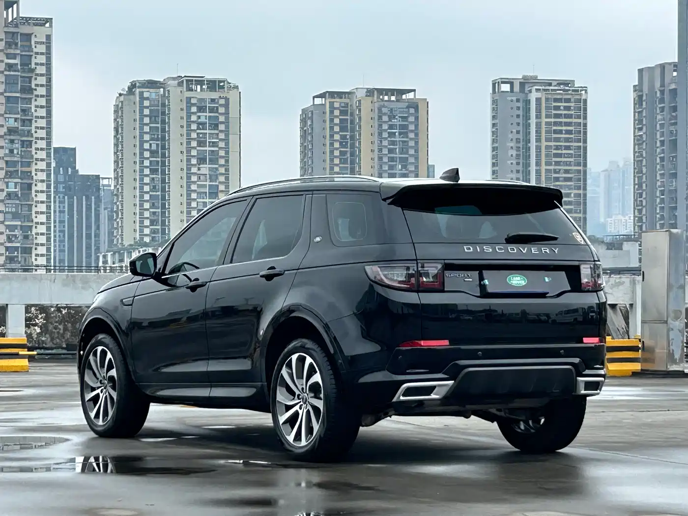 Land Rover Discovery Sport 2023 249PS R-Dynamic S Performance Version фото 7