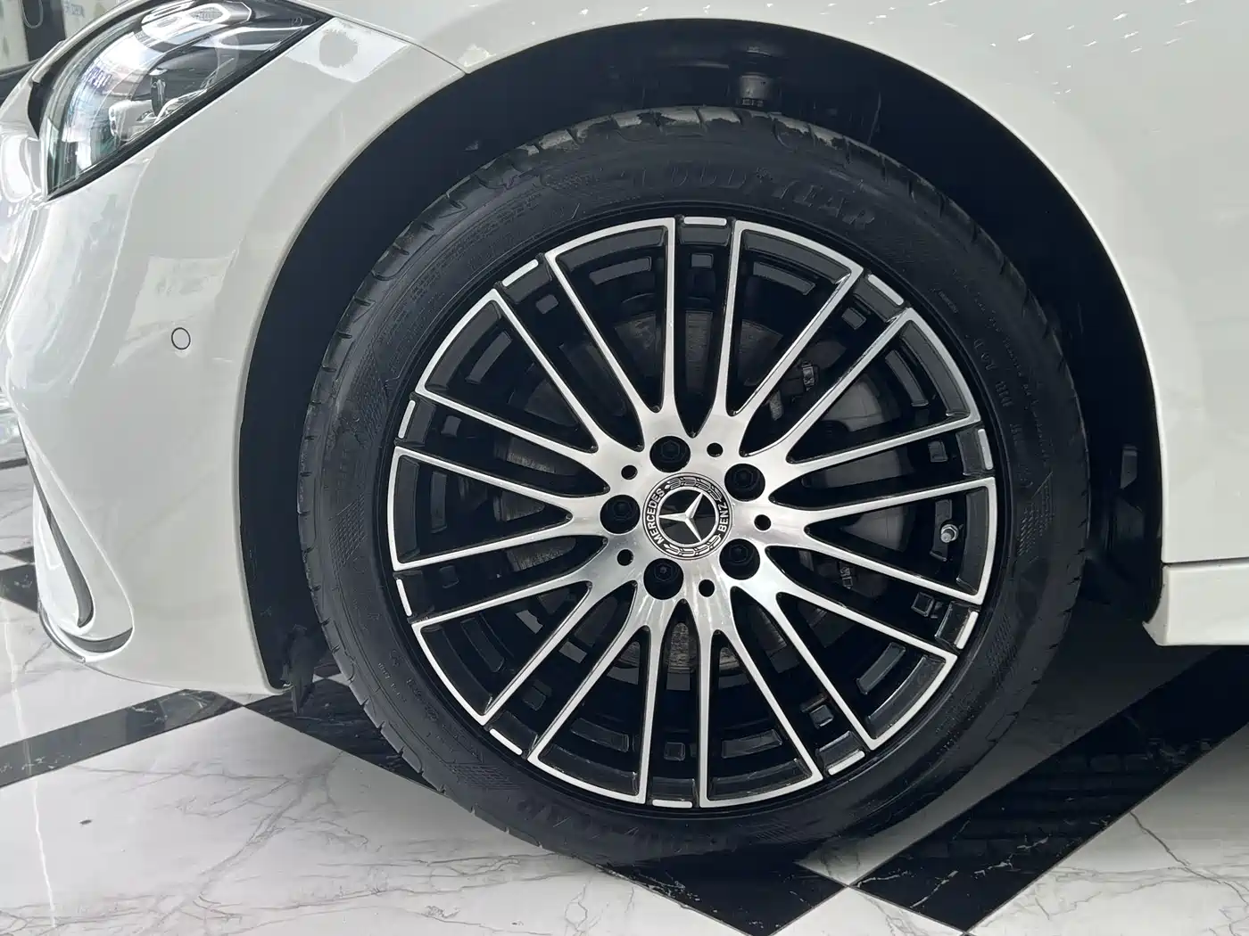Mercedes-Benz C-Class 2024 C 260 L Sport фото 7