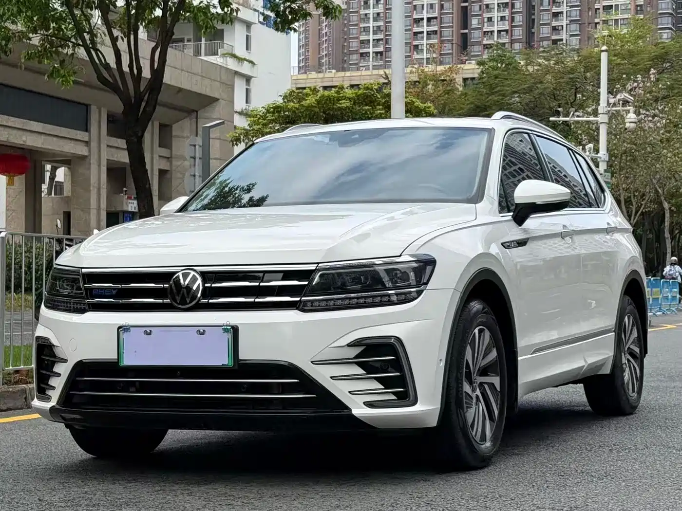 VOLKSWAGEN TIGUAN L NEW ENERGY