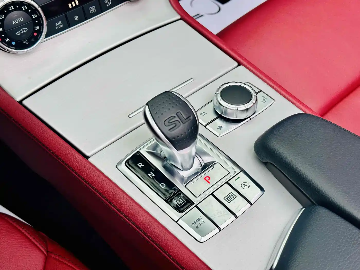 Mercedes-Benz SL-Class 2016 SL 400 Luxury Sport фото 12