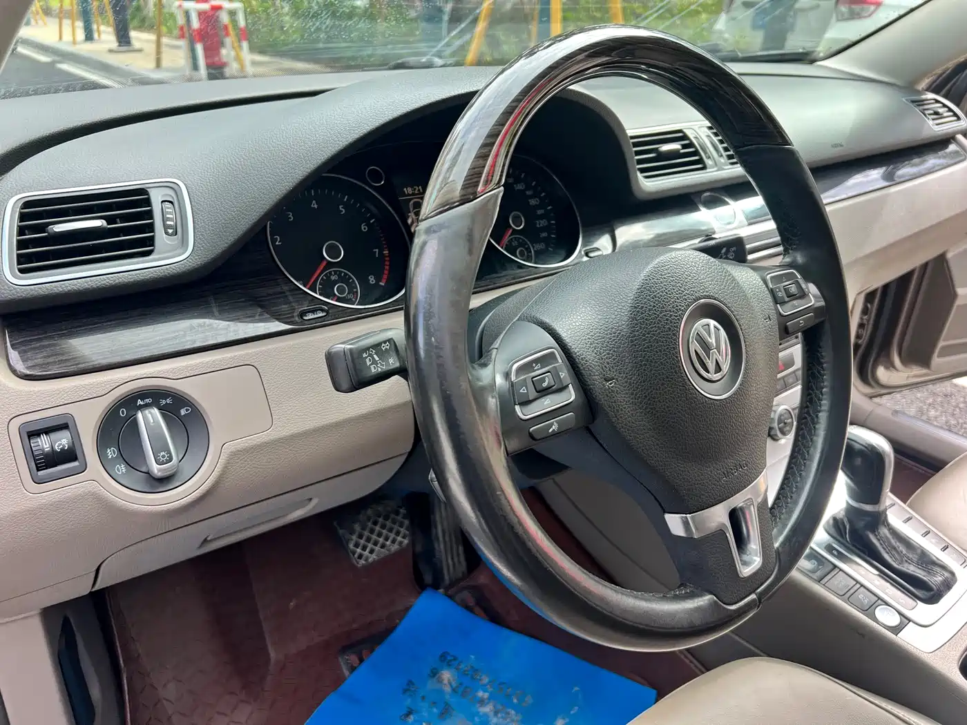 Volkswagen Magotan 2013 1.8TSI Premium фото 21