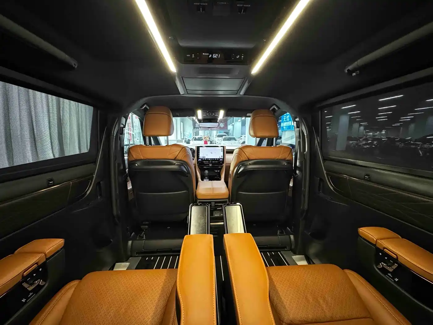 Toyota Vellfire 2024 2024 Crown Hybrid 2.5L Executive Premium Edition