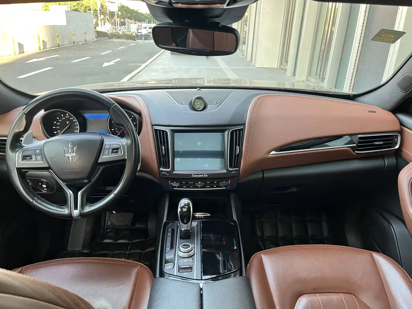 MASERATI LEVANTE